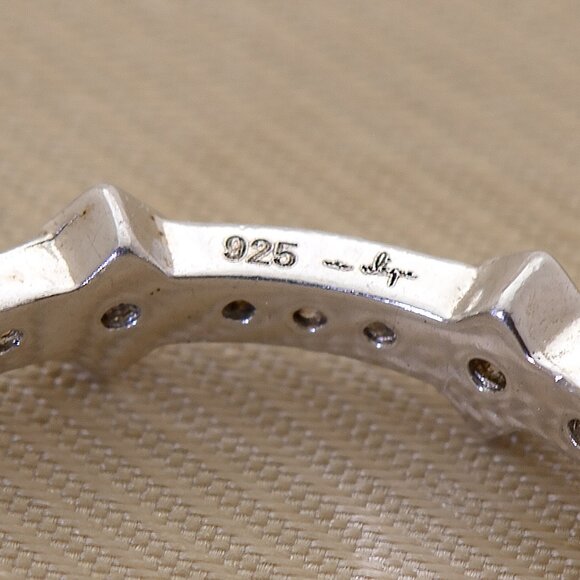 Vintage 925 Sterling Silver & CZ Stones Accent Geometric Band, Size 6.5 - Picture 8 of 8